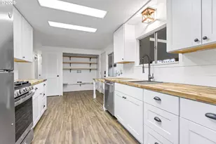 17041 SW Eldorado Dr, Portland, OR 97224 - Photo 4