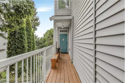15866 SW Cherrywood Ln, Portland, OR 97224 - Photo 2