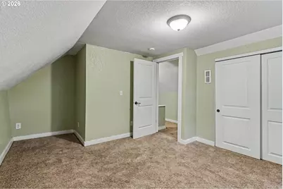 213 Mill St, Silverton, OR 97381 - Photo 30