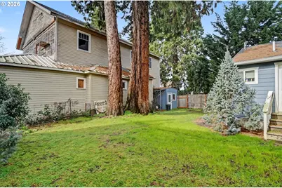 213 Mill St, Silverton, OR 97381 - Photo 8