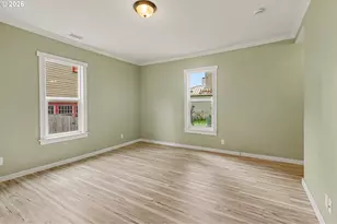 213 Mill St, Silverton, OR 97381 - Photo 12