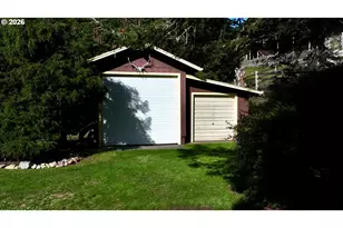 15604 Napa Ln, Brookings, OR 97415 - Photo 36
