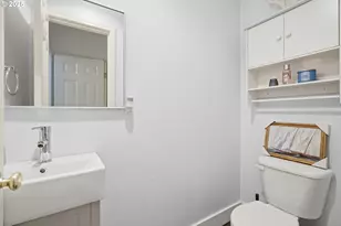 8807 NE 17th St, Vancouver, WA 98664 - Photo 26