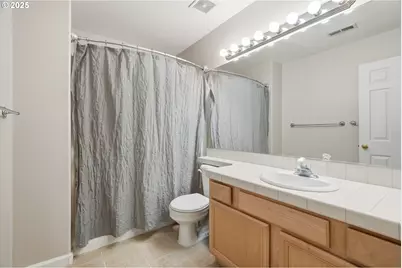 8807 NE 17th St, Vancouver, WA 98664 - Photo 24