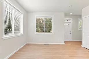 16244 SW Gage Ln, Beaverton, OR 97006 - Photo 6