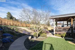 1038 SW Arrowhead Pl, Dundee, OR 97115 - Photo 22