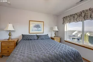 1038 SW Arrowhead Pl, Dundee, OR 97115 - Photo 10