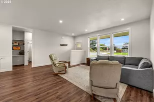 102 W Oak St, Yacolt, WA 98675 - Photo 10