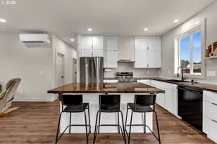 102 W Oak St, Yacolt, WA 98675 - Photo 14