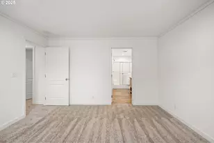 4900 Royal Ave, Eugene, OR 97402 - Photo 12