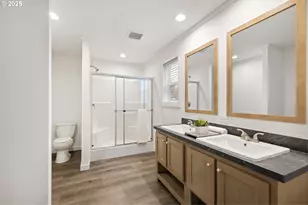 4900 Royal Ave, Eugene, OR 97402 - Photo 14