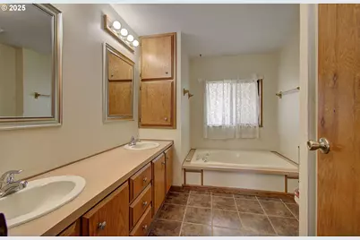 17401 SE 39th St #102, Vancouver, WA 98683 - Photo 18