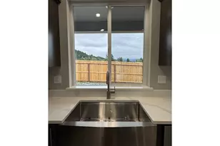 149 Coles Vly St, Sutherlin, OR 97479 - Photo 14