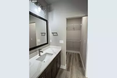 149 Coles Valley St, Sutherlin, OR 97479 - Photo 18