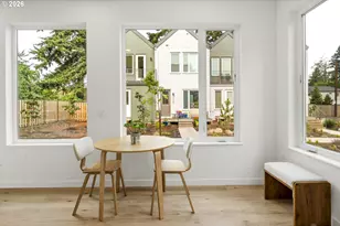 7252 NE Going St, Portland, OR 97218 - Photo 4