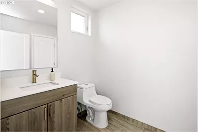 7252 NE Going St, Portland, OR 97218 - Photo 16