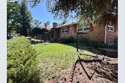 1710 1st St, La Grande, OR 97850 - Photo 22