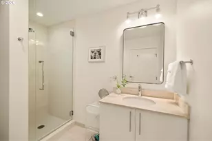 2351 NW Westover Rd, Portland, OR 97210 - Photo 30