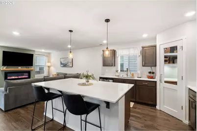 17415 NW 10th Pl, Ridgefield, WA 98642 - Photo 8