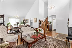 15358 SW Roundtree Dr, Tigard, OR 97223 - Photo 6