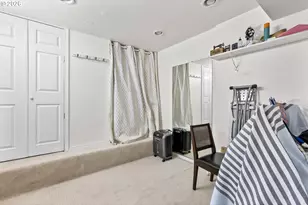 15358 SW Roundtree Dr, Tigard, OR 97223 - Photo 12