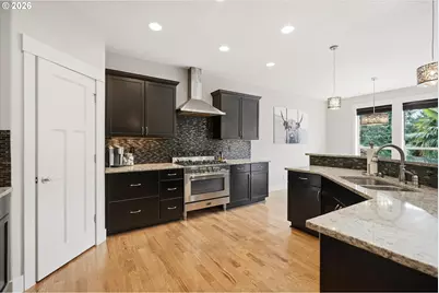 21860 SE Edward Dr, Damascus, OR 97089 - Photo 12