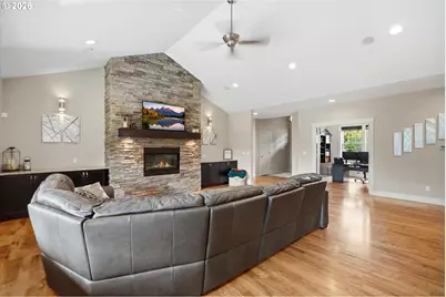 21860 SE Edward Dr, Damascus, OR 97089 - Photo 10