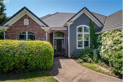 295 Fairway Village Ln, Roseburg, OR 97471 - Photo 1