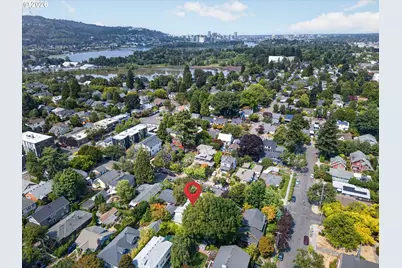 1414 SE Lambert St, Portland, OR 97202 - Photo 16