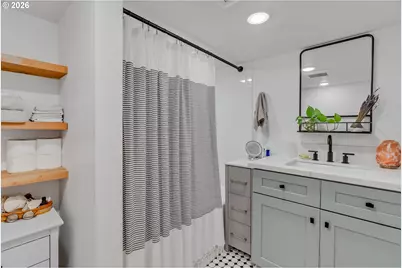 3746 SE Sherman St, Portland, OR 97214 - Photo 32
