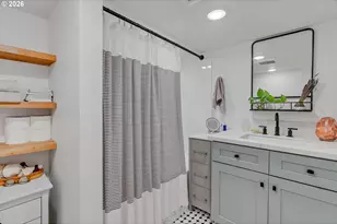 3746 SE Sherman St, Portland, OR 97214 - Photo 32