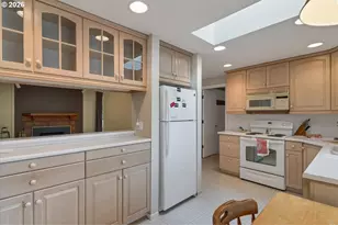 1065 Reserve St, Silverton, OR 97381 - Photo 16