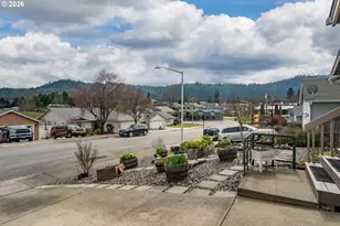 380 Sunnyside Dr, Winston, OR 97496 - Photo 20