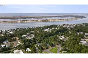 1600 Rhododendron Dr, Florence, OR 97439 - Photo 38