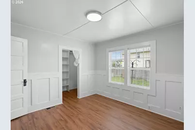 204 S Main St, Newberg, OR 97132 - Photo 14