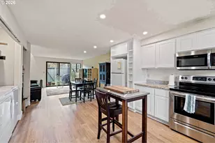 4429 Fox Hollow Rd, Eugene, OR 97405 - Photo 8