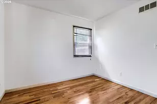 9320 SE Yamhill St, Portland, OR 97216 - Photo 20
