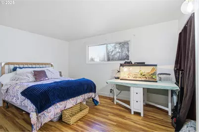 1487 Barton St, Eugene, OR 97404 - Photo 12