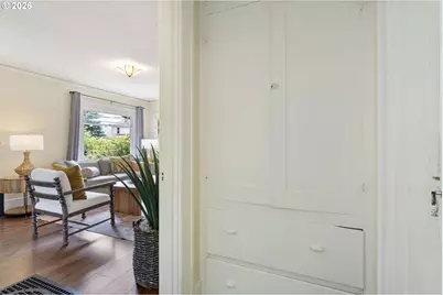 1005 NE Jarrett St, Portland, OR 97211 - Photo 18