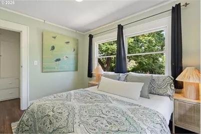 1005 NE Jarrett St, Portland, OR 97211 - Photo 20