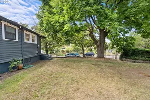 1005 NE Jarrett St, Portland, OR 97211 - Photo 28