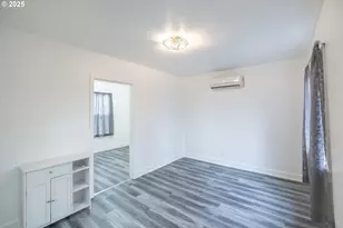 1810 Liberty St NE, Salem, OR 97301 - Photo 2