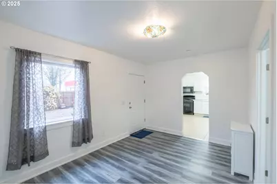 1810 Liberty St NE, Salem, OR 97301 - Photo 4