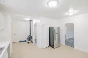 1810 Liberty St NE, Salem, OR 97301 - Photo 12