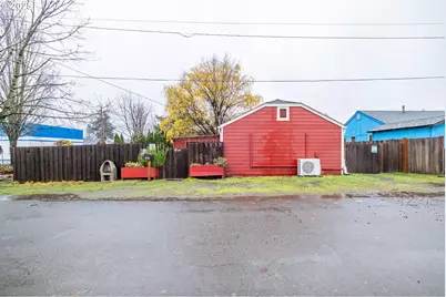 1810 Liberty St NE, Salem, OR 97301 - Photo 38