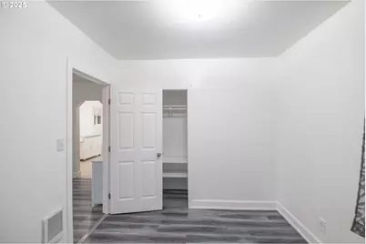 1810 Liberty St NE, Salem, OR 97301 - Photo 8