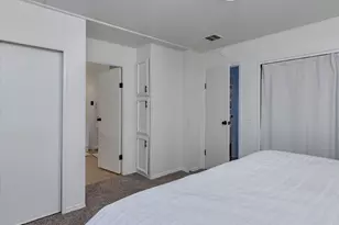 2201 N Menzies Dr, Portland, OR 97217 - Photo 26