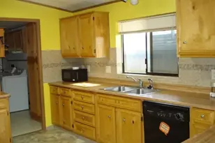 1200 E Central Ave, Sutherlin, OR 97479 - Photo 8