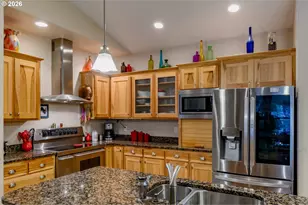 48482 E Meadow Way, Oakridge, OR 97463 - Photo 6