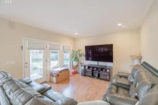 925 Scepter Ct NE, Salem, OR 97301 - Photo 16